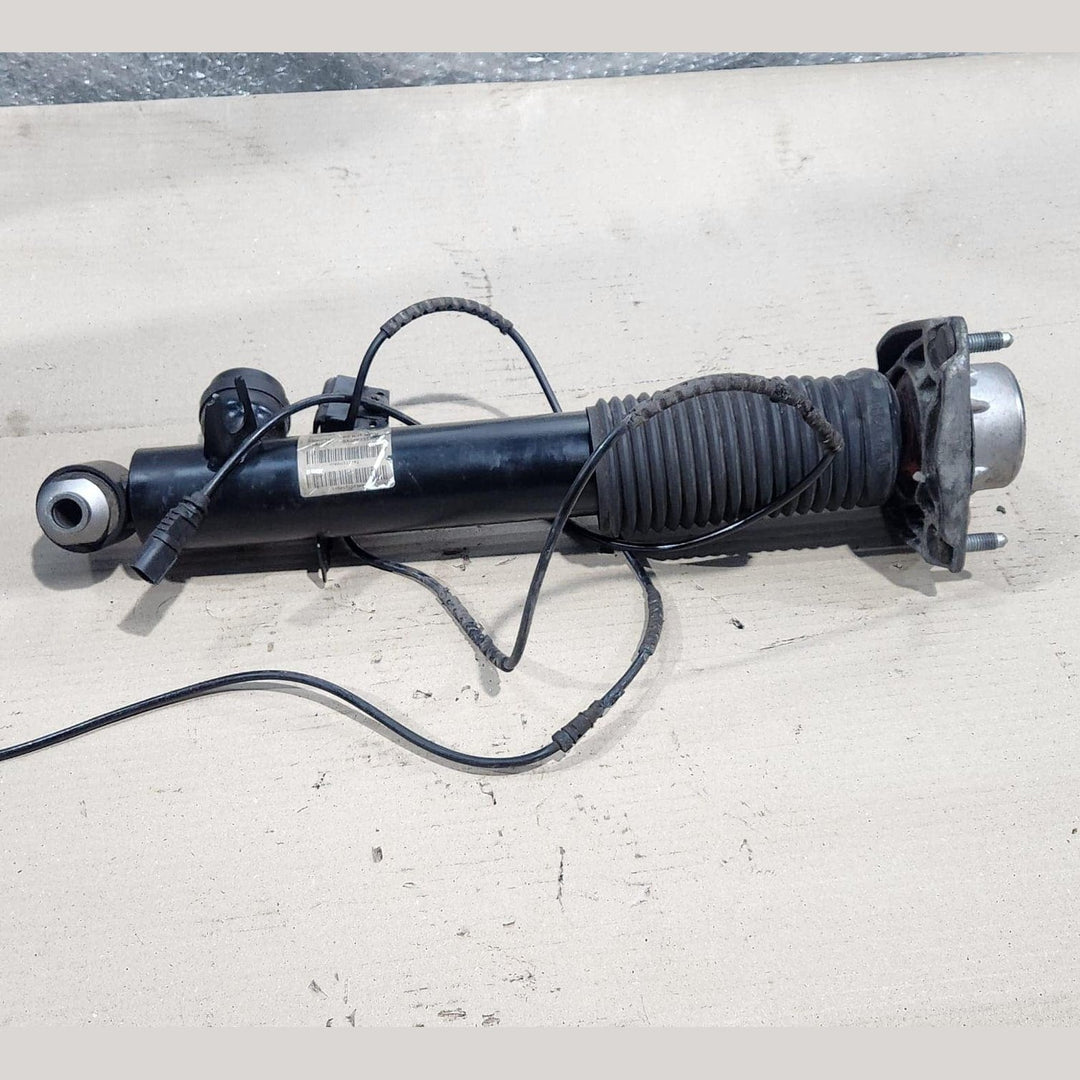 2012-2018 BMW X5 Shock Absorber Rear Left 6863177 X5 F15 and X6 F16 VDC
