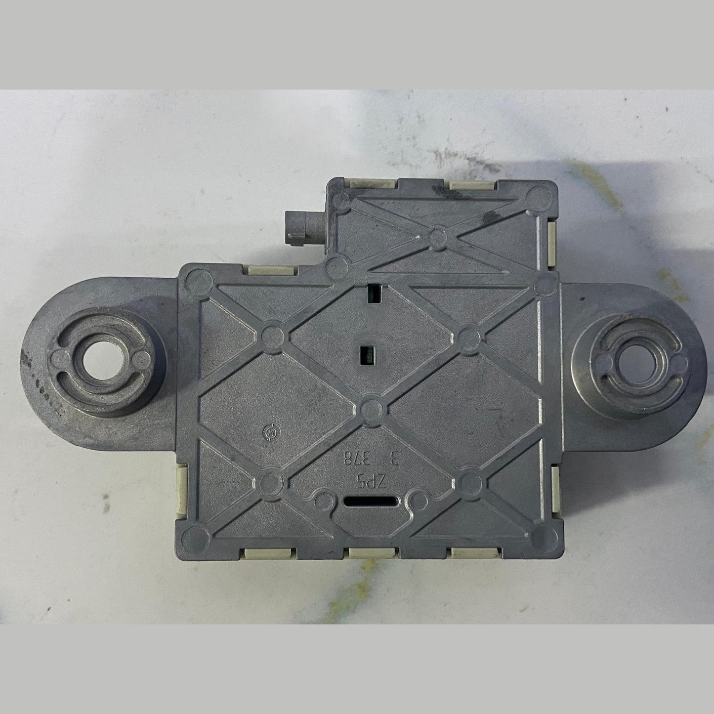 OEM BMW X5 E70 Radio Antenna Amplifier Control Module Unit 6935024