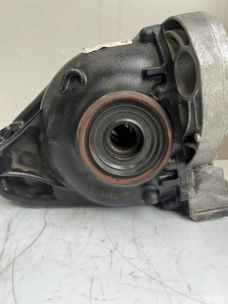 Rear Differential Carrier 2.81 OEM BMW F06 F12 F01 F02 Alpina B6 B7X 650i 760Li