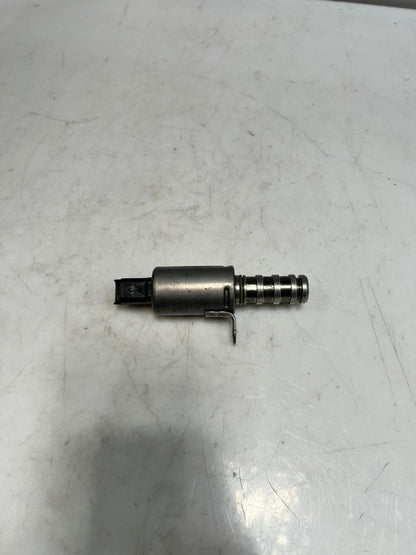 BMW R55 F20 F21 F30 F31 F35 Vanos Solenoid Valve Electric-Hydraulic 8610388 OEM