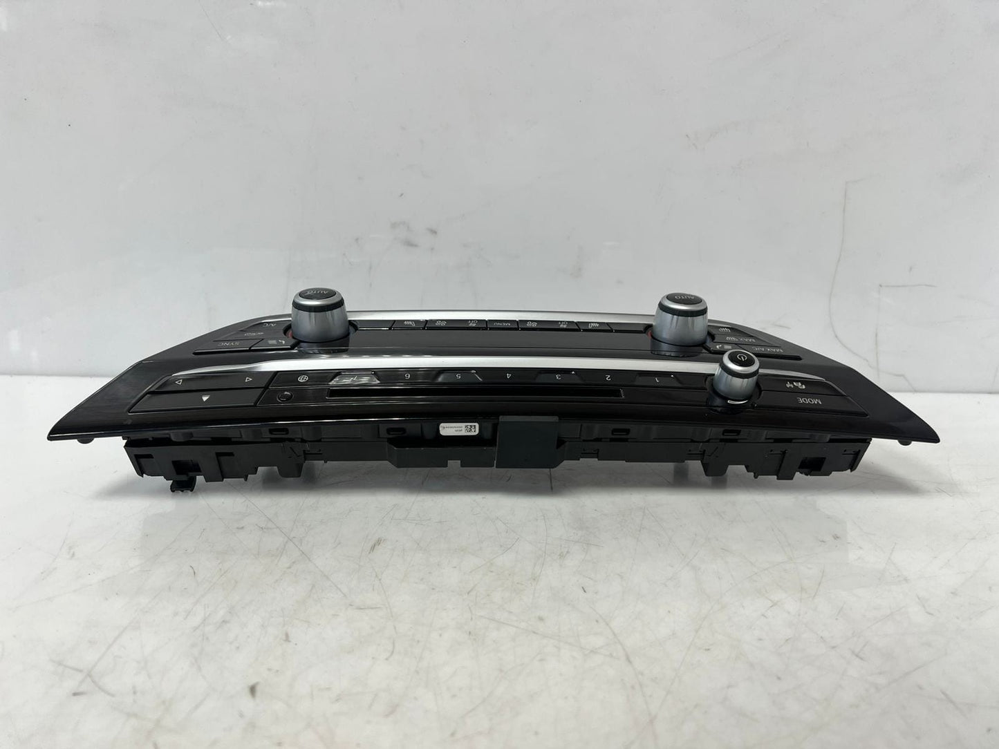 2016 BMW 5 Series G30 G31 A/C condition Climate heater Control Panel 6834435 OEM