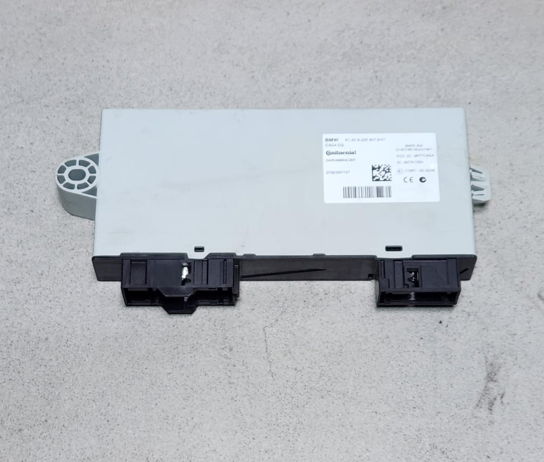 2011-2013 BMW F02 740Li N54 Engine Control Unit 7600090 7 SRE AUTOMATIC ECU SET