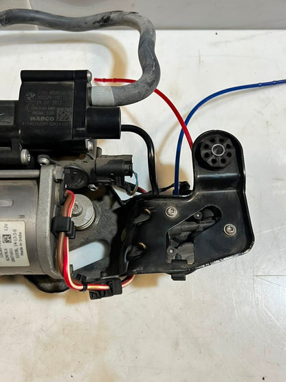 2013-2019 BMW X5 F15, F85, and X6 F16 AIR Suspension Compressor PUMP 26071611