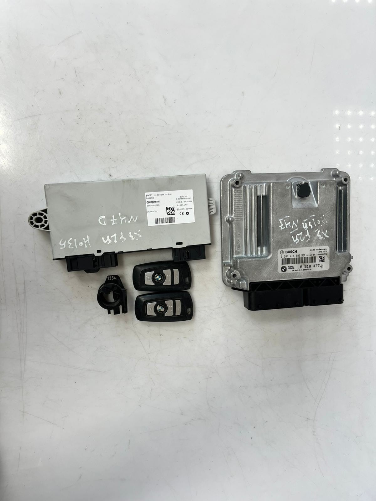 2012 BMW 528i F25 N47D X3 Engine Control Unit ECU SET DDE+CAS4+2KEYS 8518477