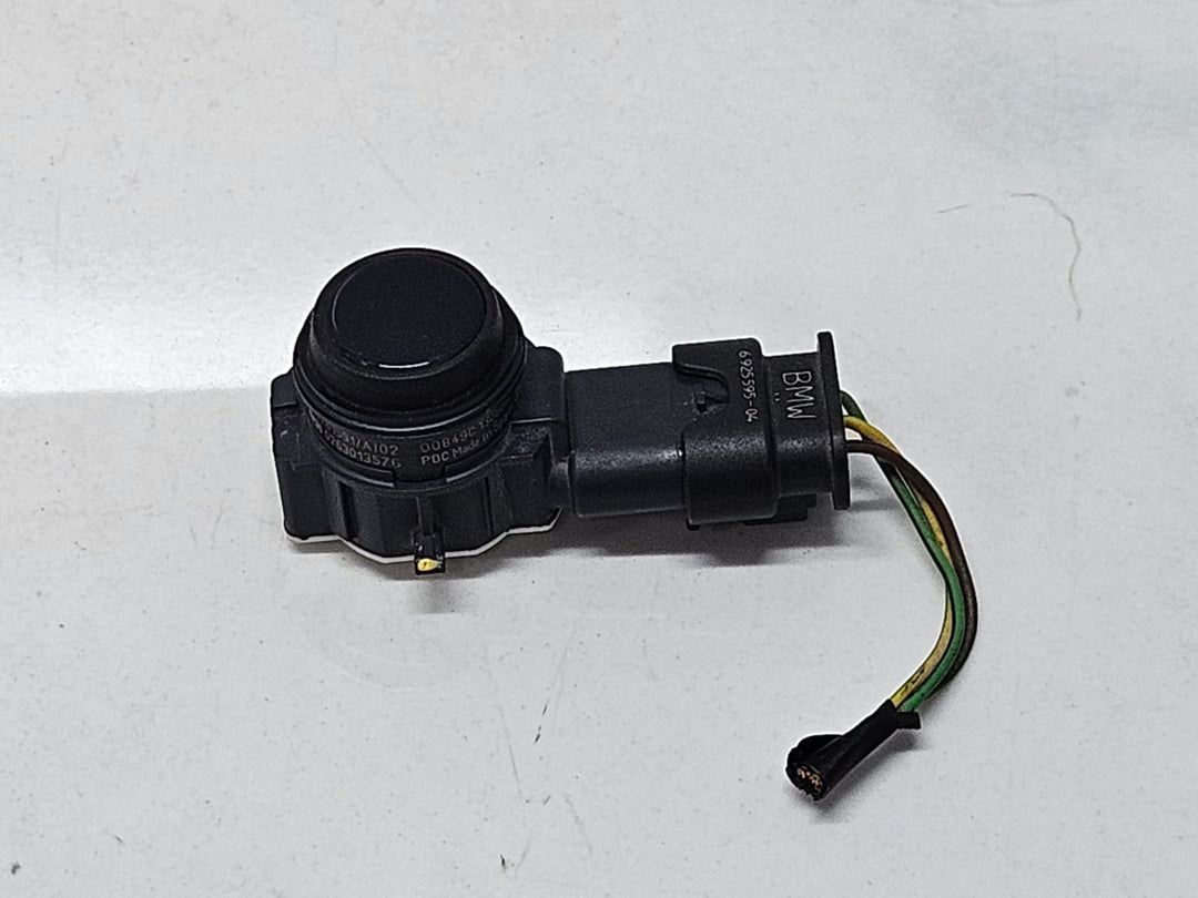 BMW F30 F31 F32 F33 F36 Bumper PDC Parking Sensor 9261591 OEM