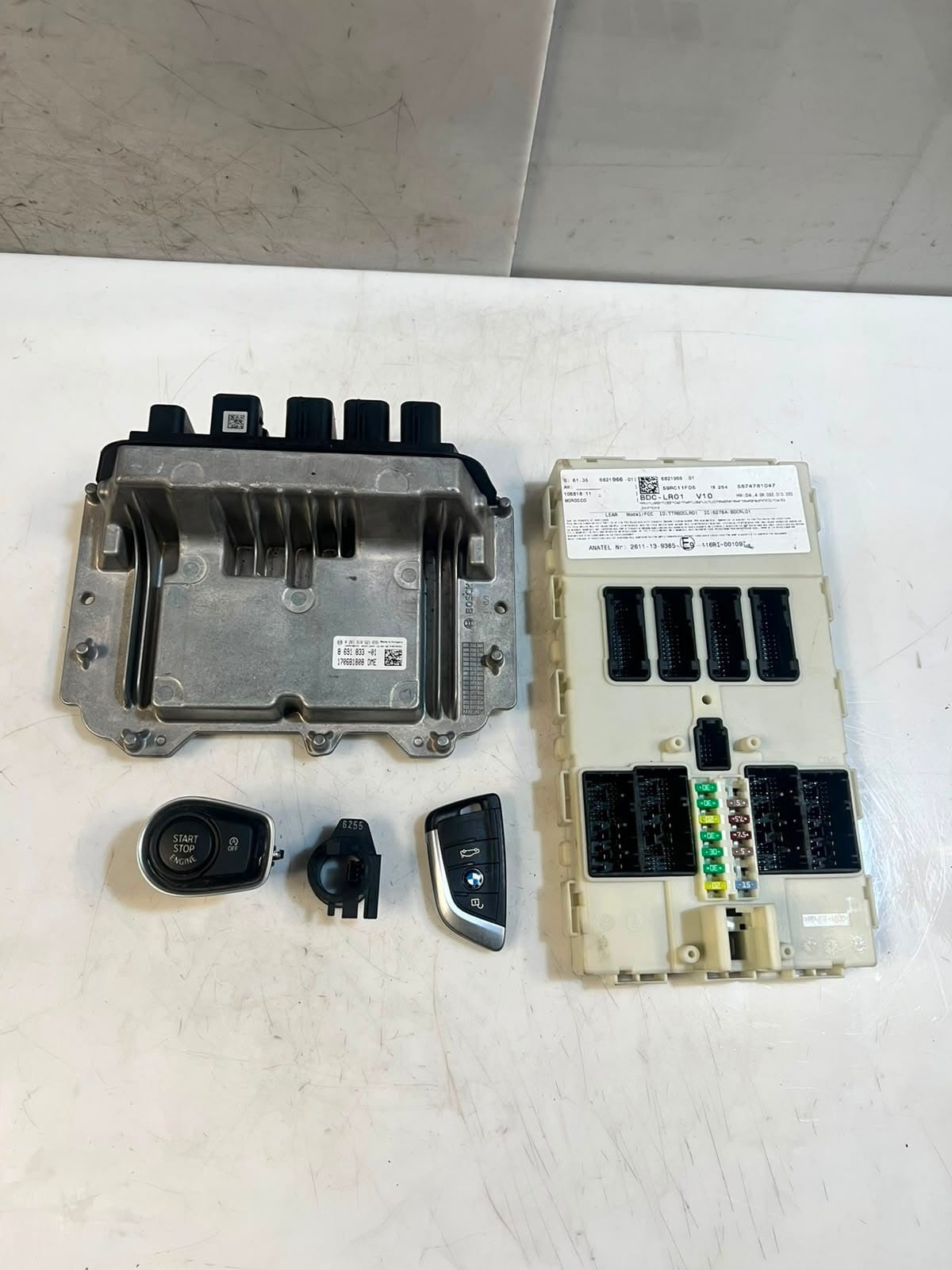 2015-2019 BMW F48 X1 Engine Control Module SET DME ECU BDC 8691833 OEM