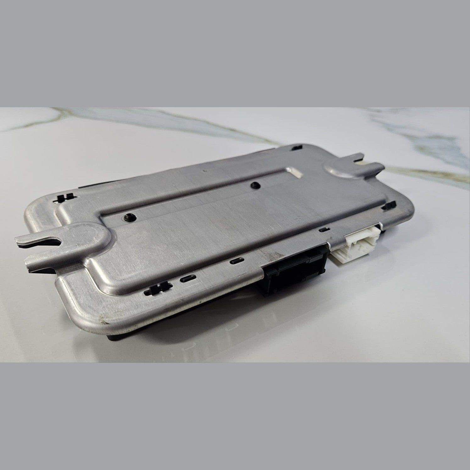 OEM 09-15 BMW F01 F02 F03 Temic Footwell Light Control Module 9313928
