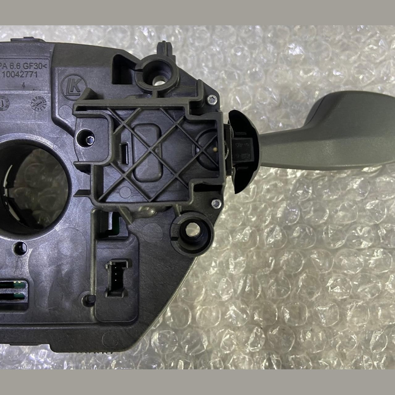 OEM BMW F30 F48 STEERING RING MULTIFUNCTION CONTROL SWITCH 9351140