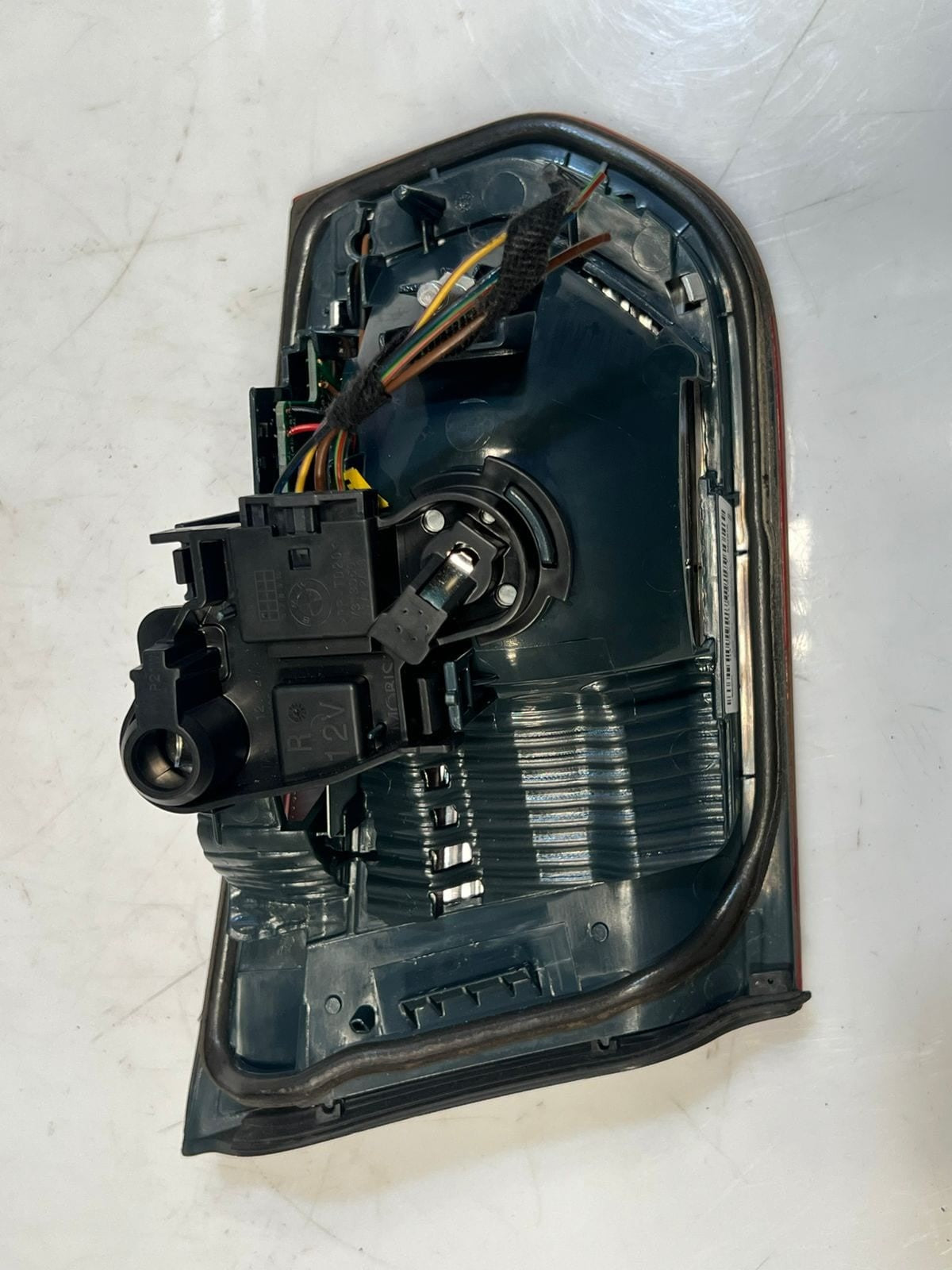 2012-2015 BMW F30 F31 320i Right LEFT Rear Inner Tail Light 7259916 7259915 OEM