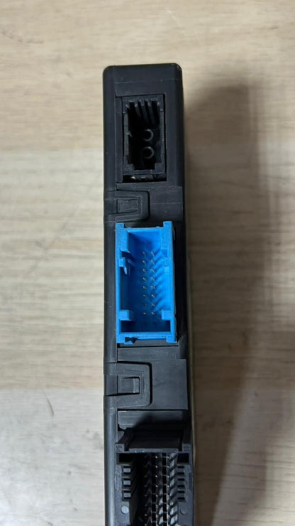 2012 BMW 550i Central Gateway Control Module 9267514 F01 F02 F10 7' 5'