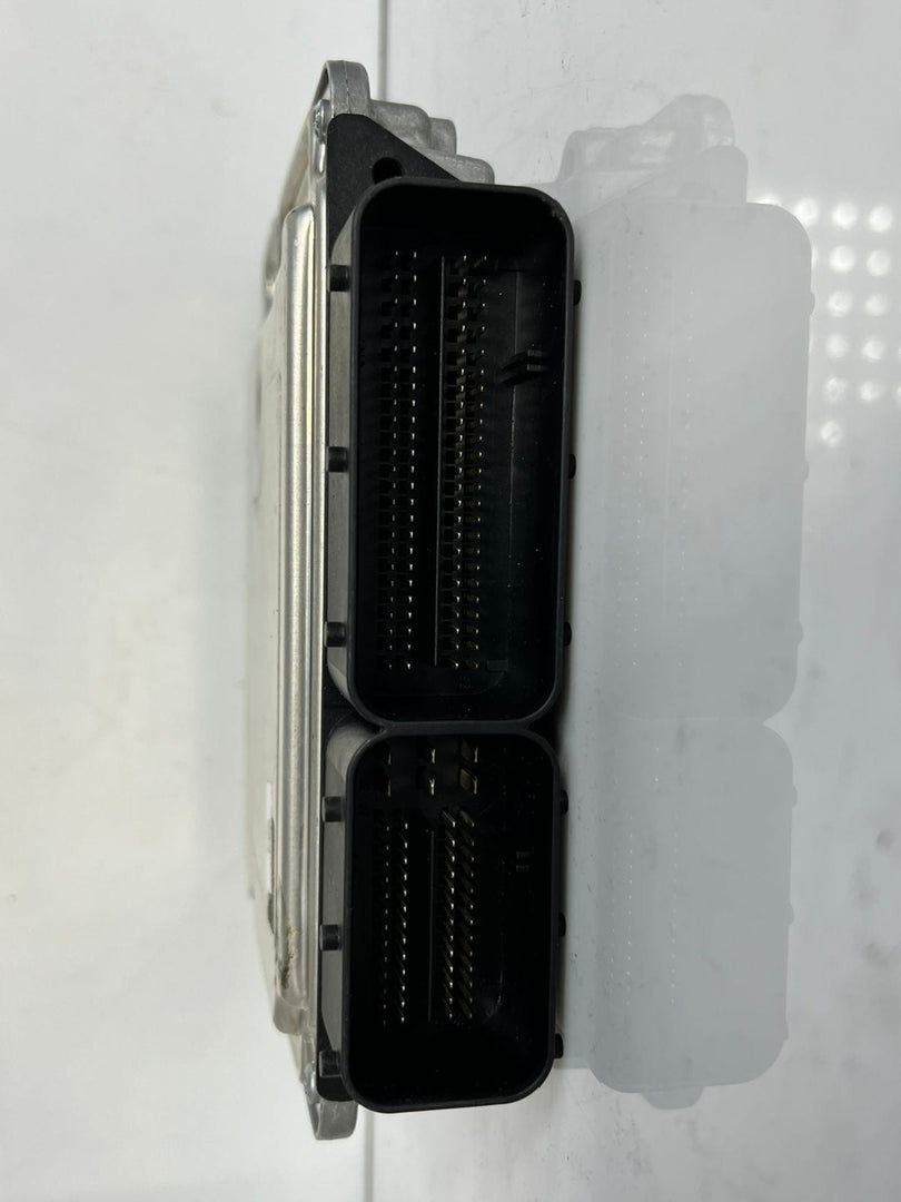 BMW F10 F11 520D 1 2 3 4 5 X3 DDE Engine Control Unit ECU 8574380 OEM 