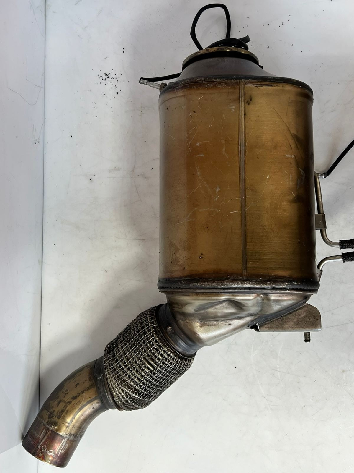 2014-2018 BMW X5 F15, X6 F16, 3' 4' Catalytic Converter 8515427 OEM