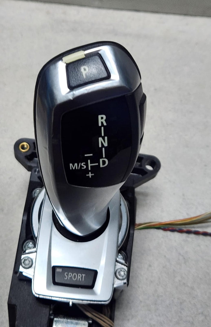 2008 BMW X5 Gear Selector Shifter 9149017 X5 E70 and X6 E71
