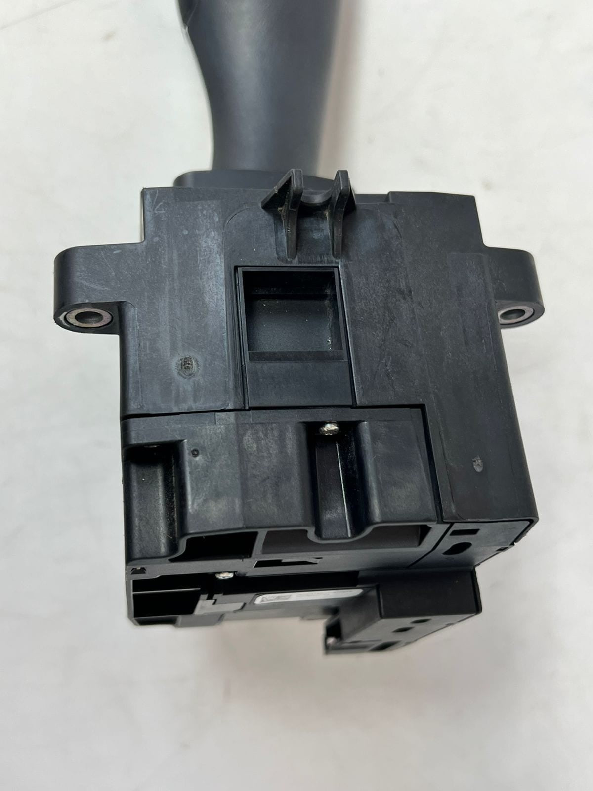 BMW 5 Series F10 F11 and 7 Series F01 Gear Selector Shift Lever 9218102 OEM