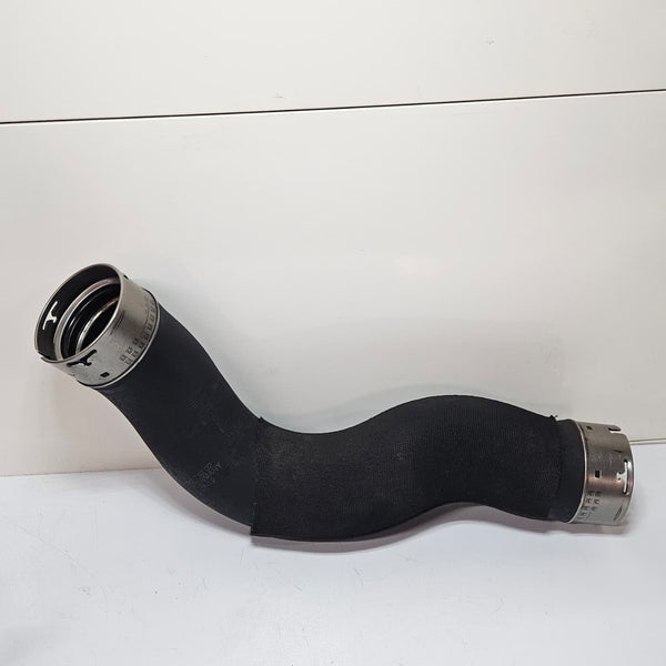 2012-2015 BMW 1 3 Series F20 F21 118D Intercooler Turbo Boost Pipe 4742748