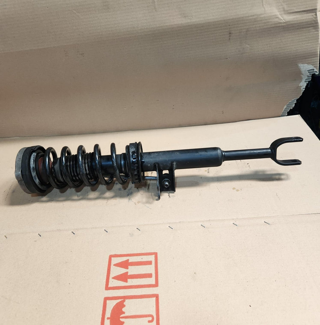 BMW Front Shock Absorber 6797765 F11 5 Series F10 520i 528i 530i 535i