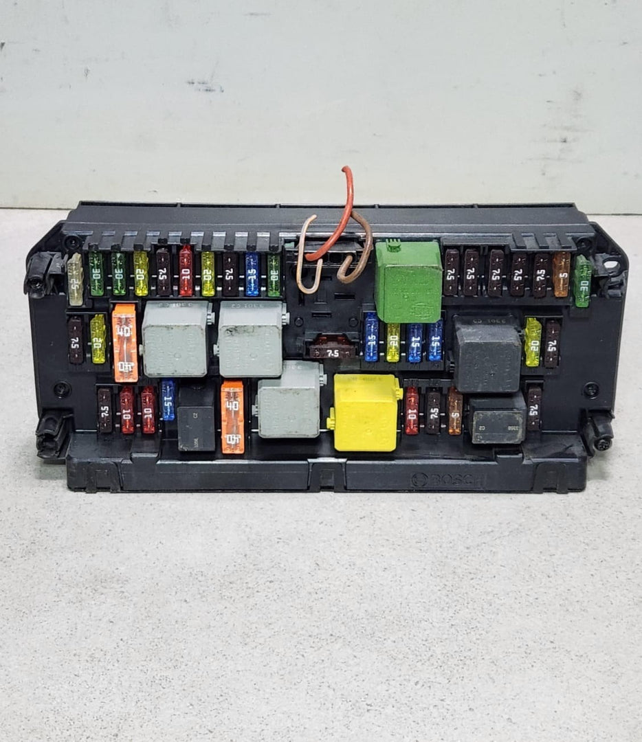 Mercedes-Benz E GLK C Sam Control Module Front A2129003925 E-Class W212 GLK204