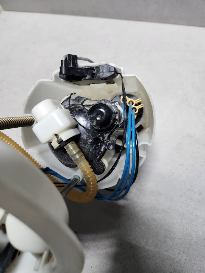 2019-2023 BMW 118i Fuel Pump 7300472 1-Series F40 2-Series F44 M235i 228i