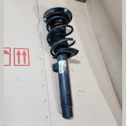 2012-2016 BMW 328i Front Shock Absorber With Coil Spring 6791579 F30 F31