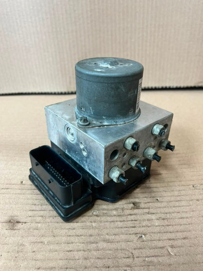 2014-2016 Mini Cooper R60 R61 ABS DSC Brake Pump Module 9813830