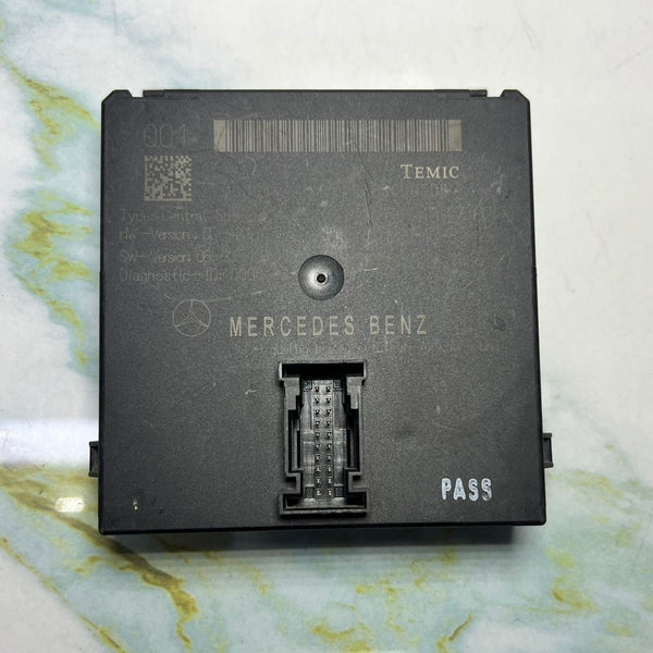2007-2013 Mercedes-Benz W221 S-Class Gateway Control Module A221 5402762 OEM