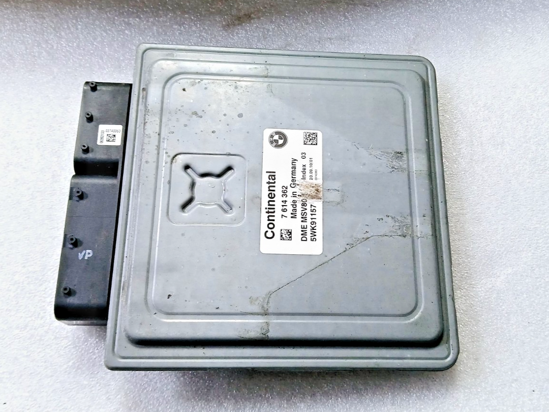 BMW 1,3 SERIES E88,E82,E90,E92,E93 N51 ENGINE CONTROL UNIT MODULE DME 7614362