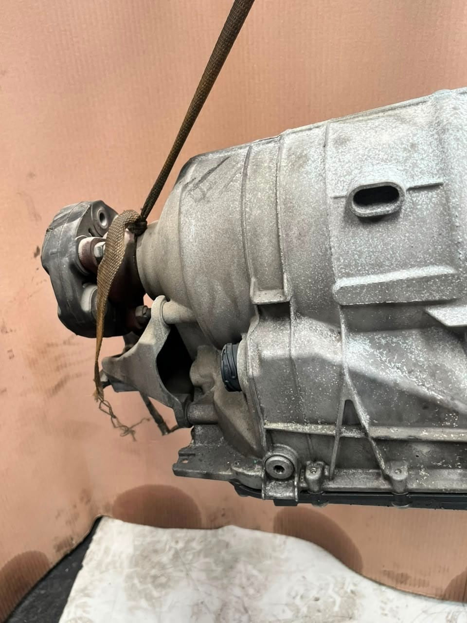 2010-2016 BMW 7 Series F01 F02 730d N57 SEDAN GA6HP26Z Automatic Gearbox 7612001