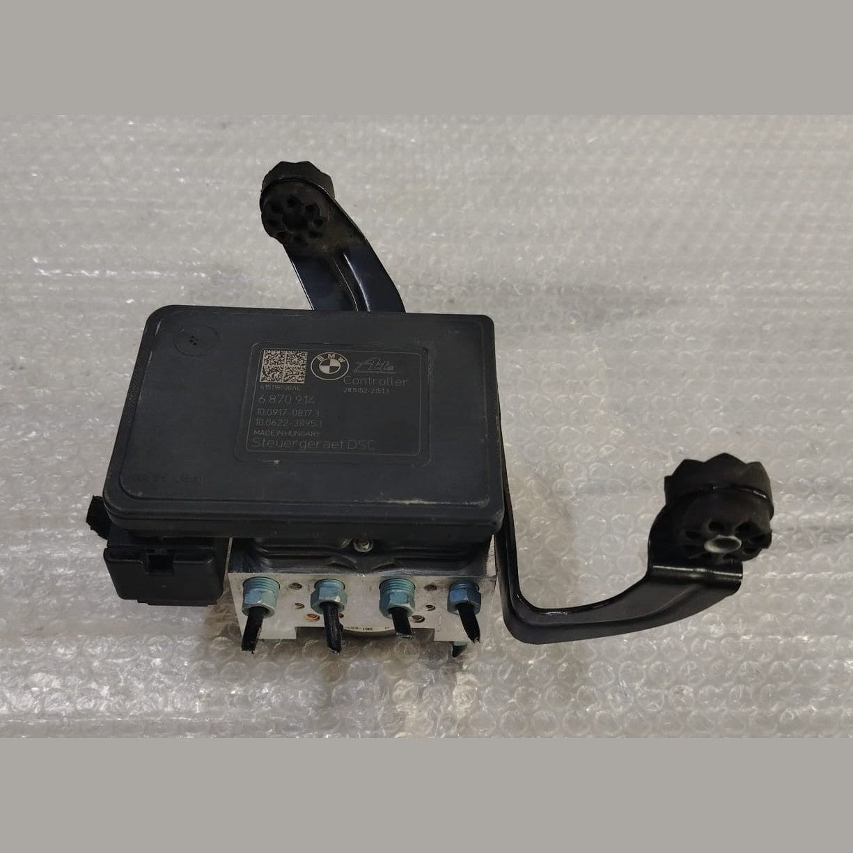 OEM BMW 3 Series Gt F34 2014 Diesel ABS Pump Assembly 6870914 6870913