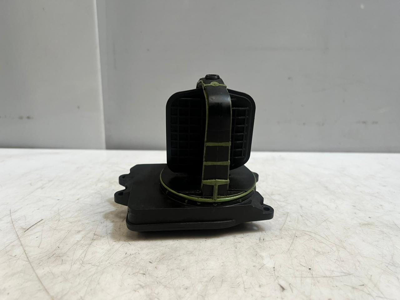 2005-2013 BMW X5 E60 N52 E81 E87 E90 Intake Manifold Flap Adjuster Unit 7579114