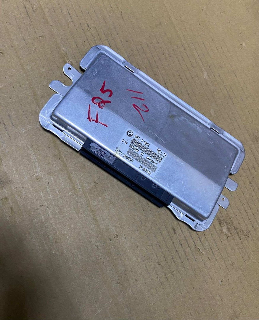 2009-2016 BMW 528i xDrive Suspension Control Unit 6852204 5 6 7 Series F10 F11 F