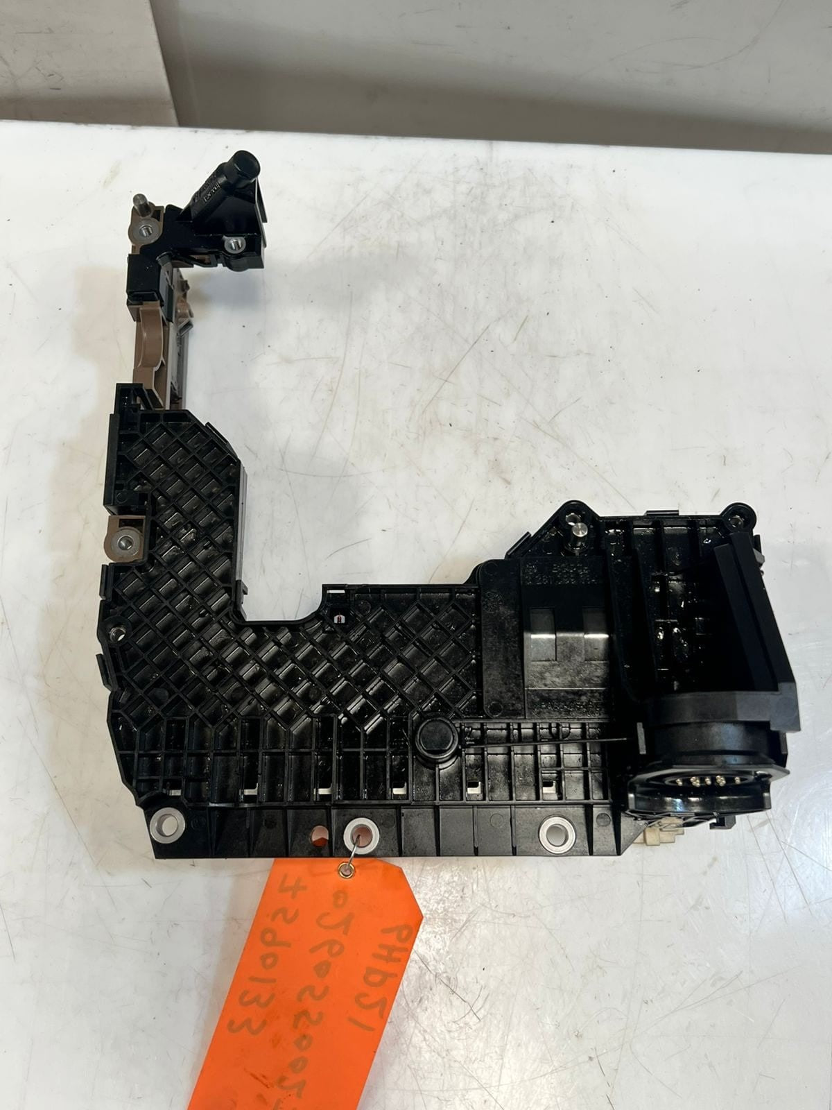 2007-2012 BMW 7 Series F01 F02 F03 750i Transmission Control Module 0260550027