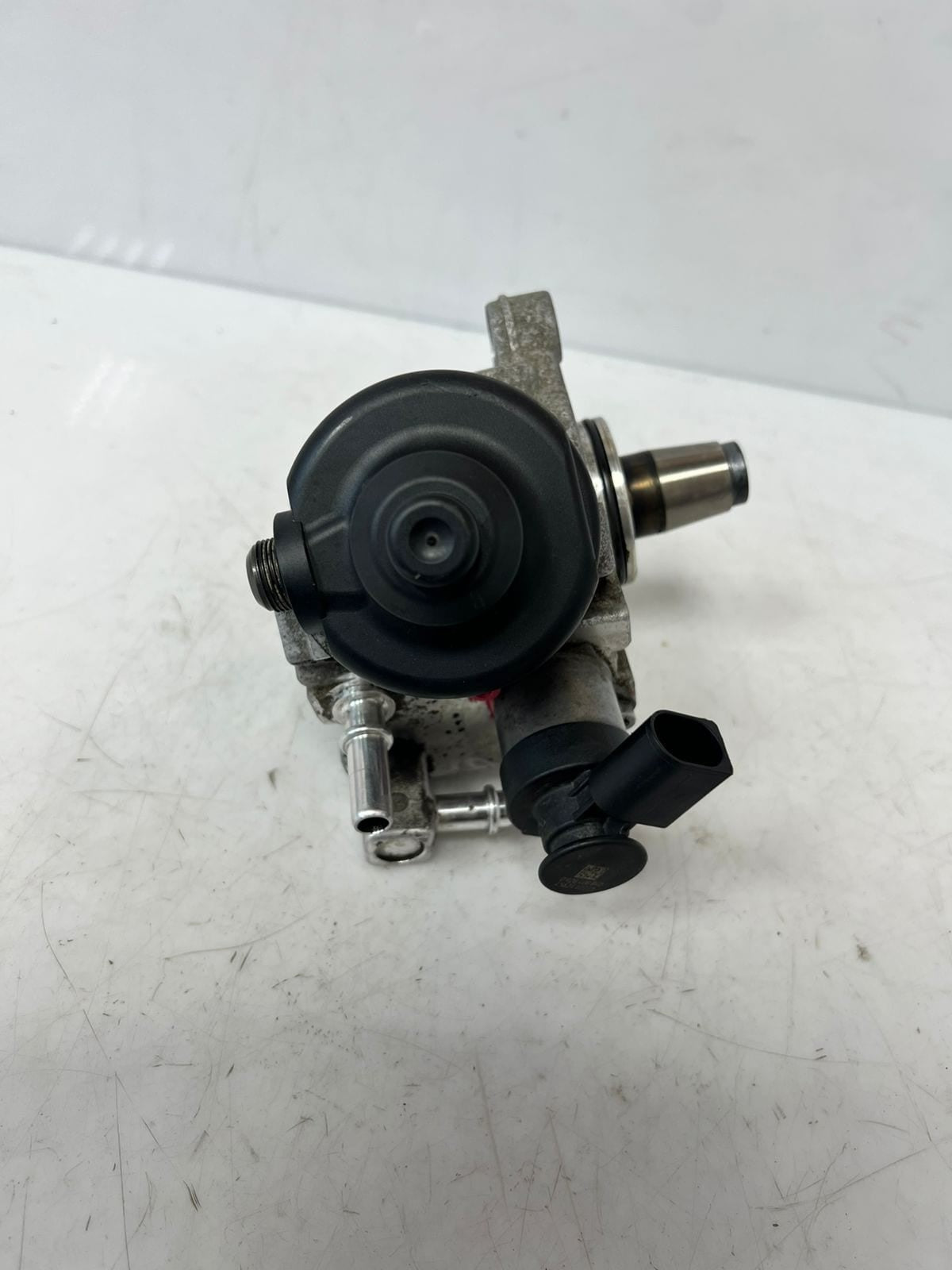 BMW 1' 2' 3' 4' 5' X1 X3 X4 MINI High Pressure Fuel Pump 8511626 0445010588