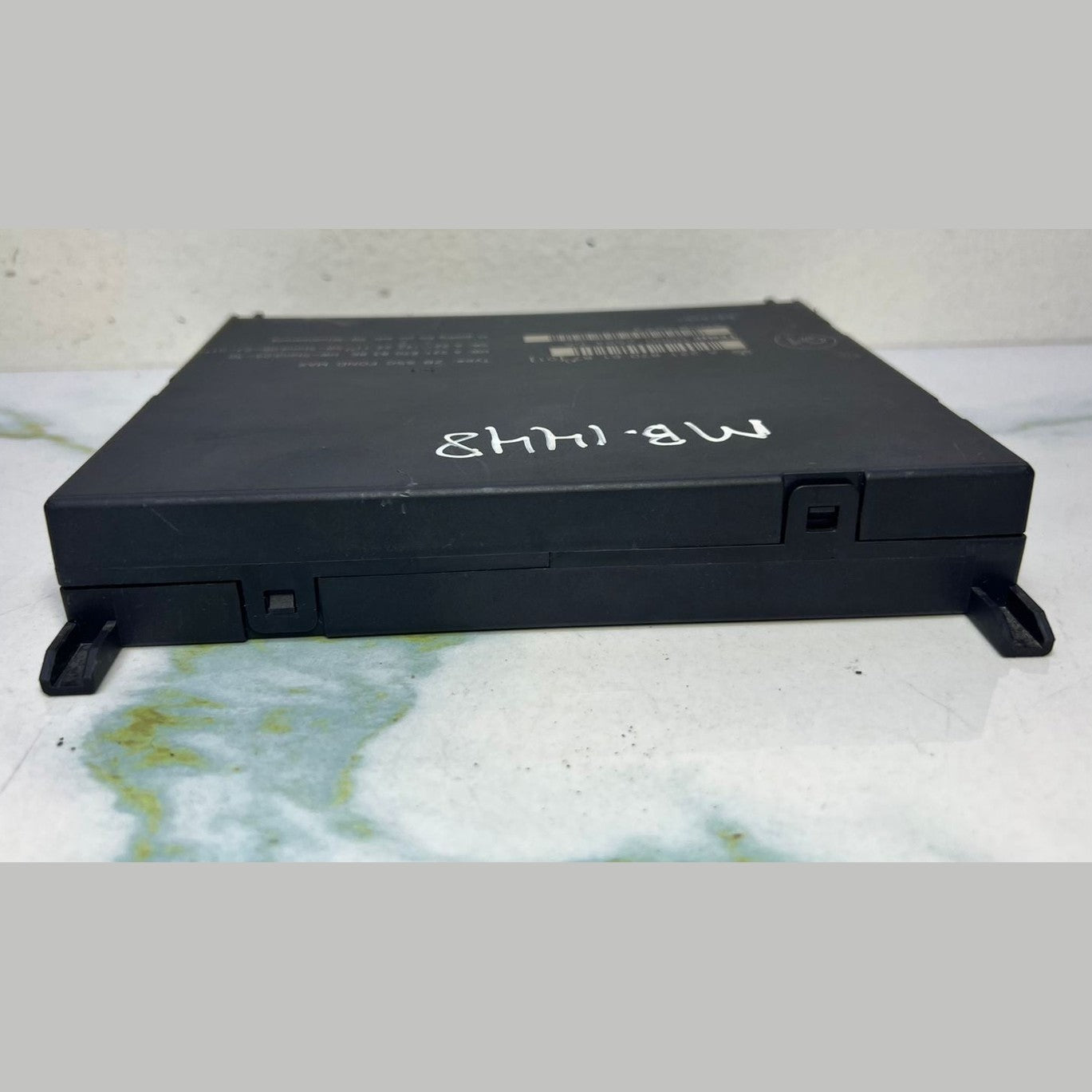 2007-2009 Mercedes-Benz S600 Rear Seat Control Unit A2218706187 S-Class W221