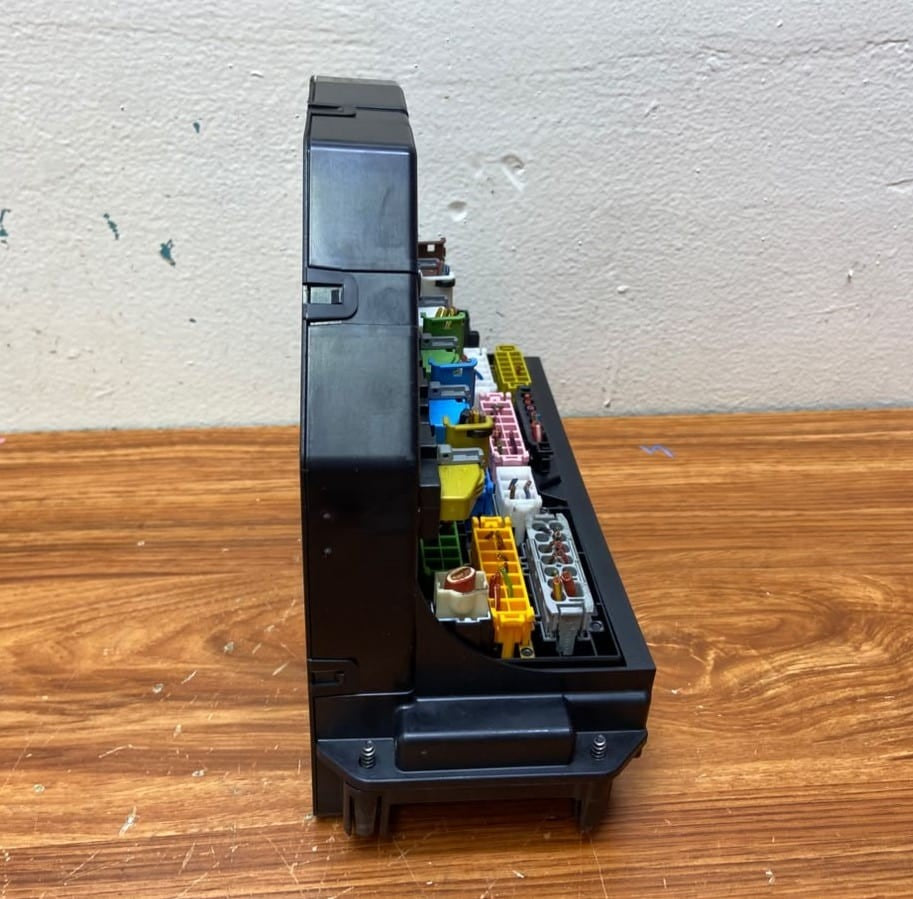 2009-2016 Mercedes-Benz E350 Sam Control Module A2129006212 E-Class W212