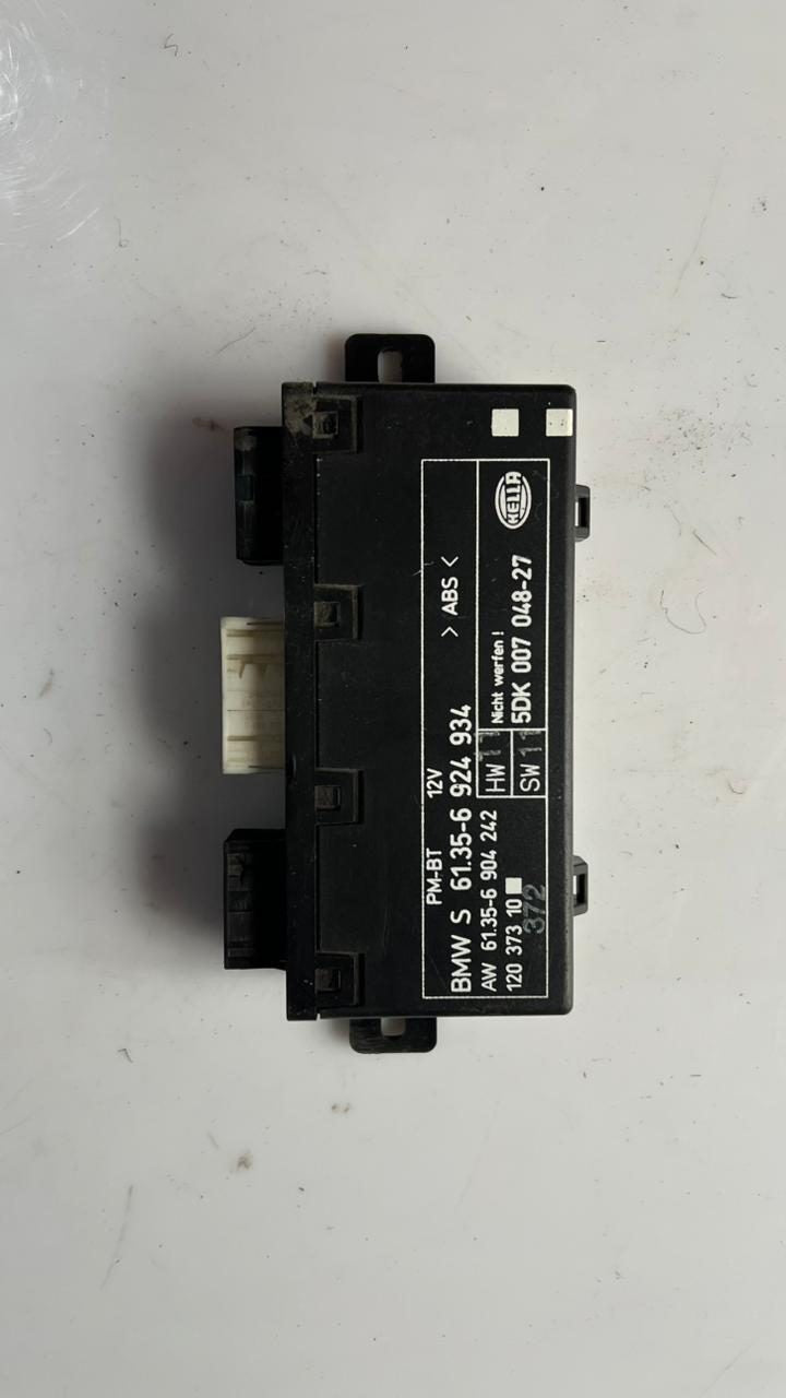 BMW Door Control Module 6924934 5 Series E39 including 530i and M5
