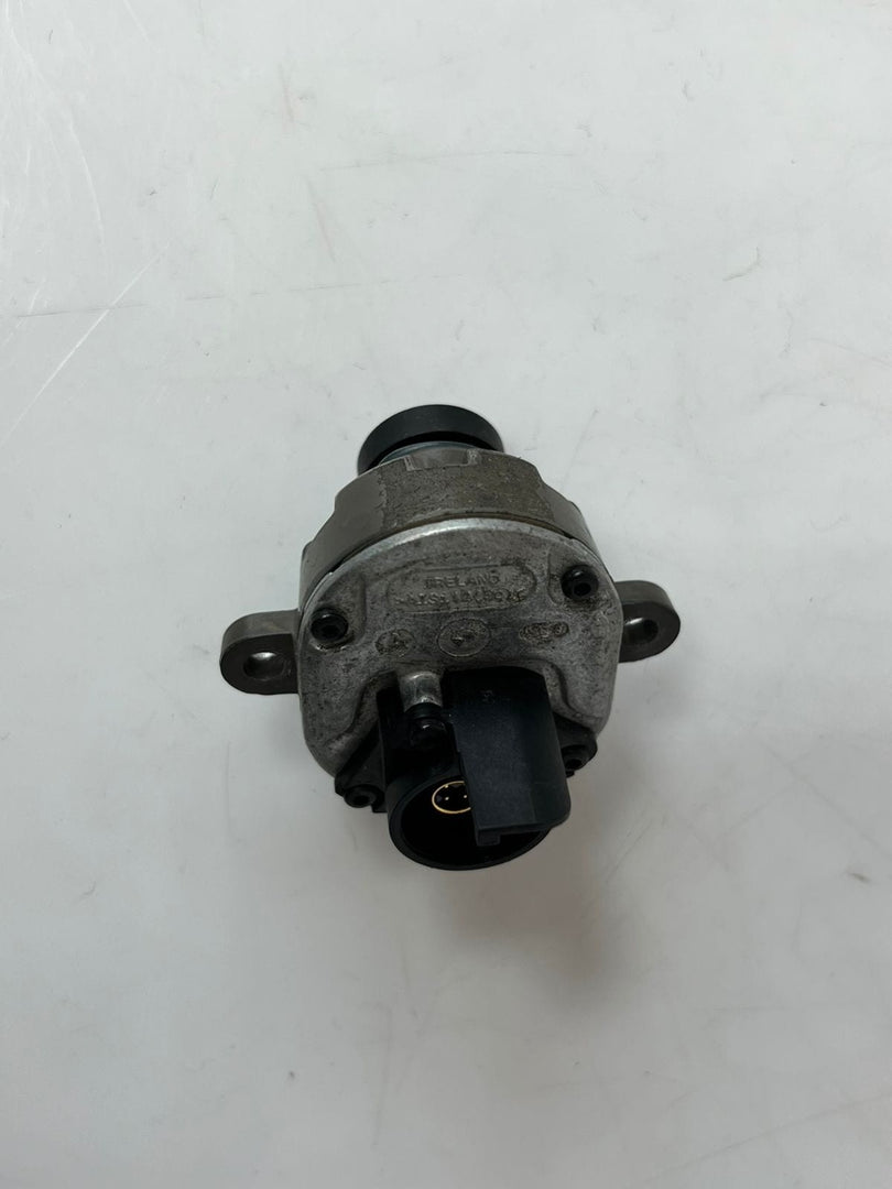 BMW 5' 7' E70, E71, F25, F03, F11, and F31 Top View Camera 9216285 OEM
