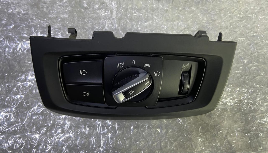 OEM BMW X1 X5 X6 F15 F16 HEADLIGHT CONTROL SWITCH PANEL 9311727