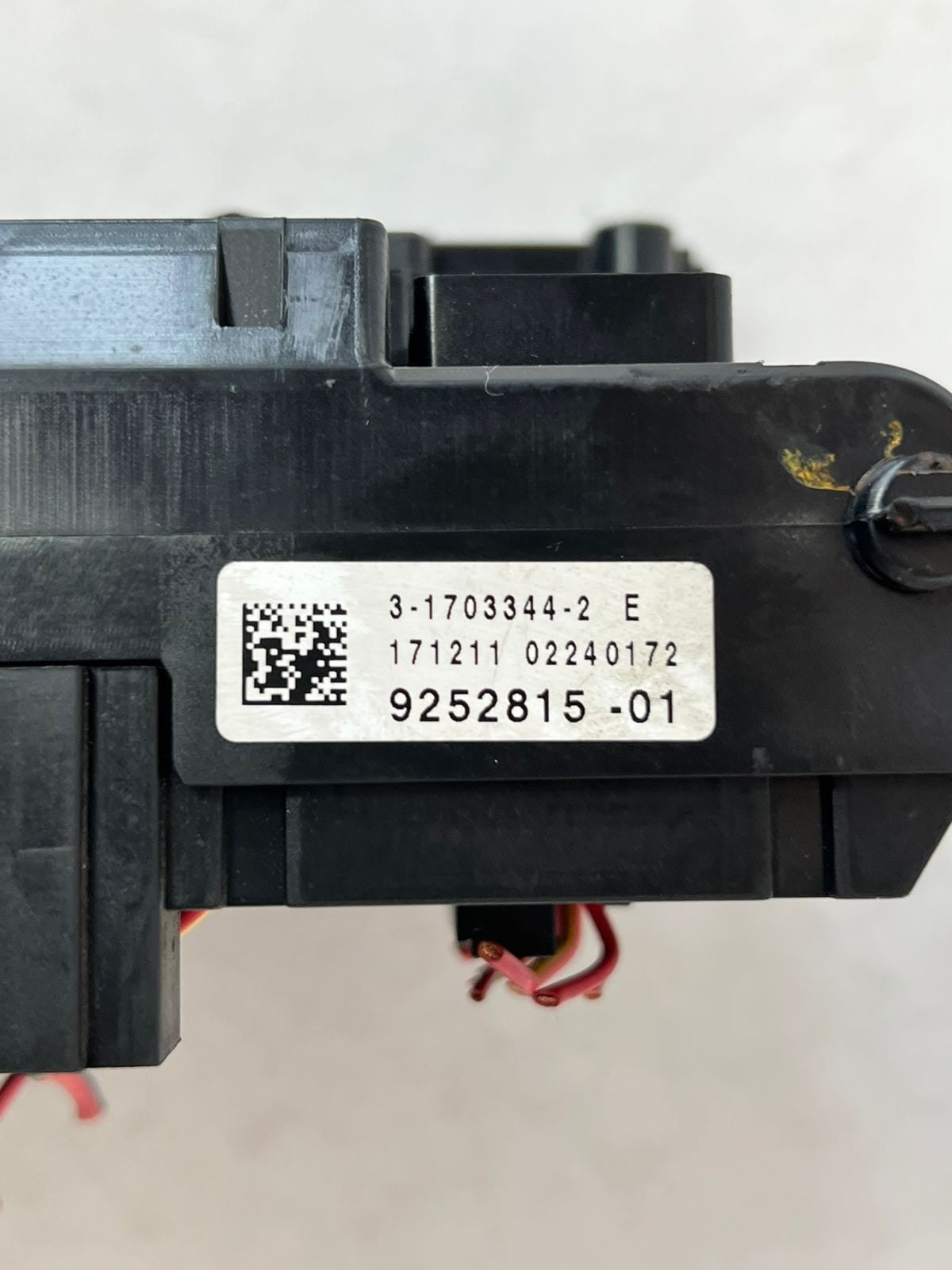 2008-16 BMW 535i F10 F11 F12 F13 F01 Front Power Distribution Box 9252815 OEM