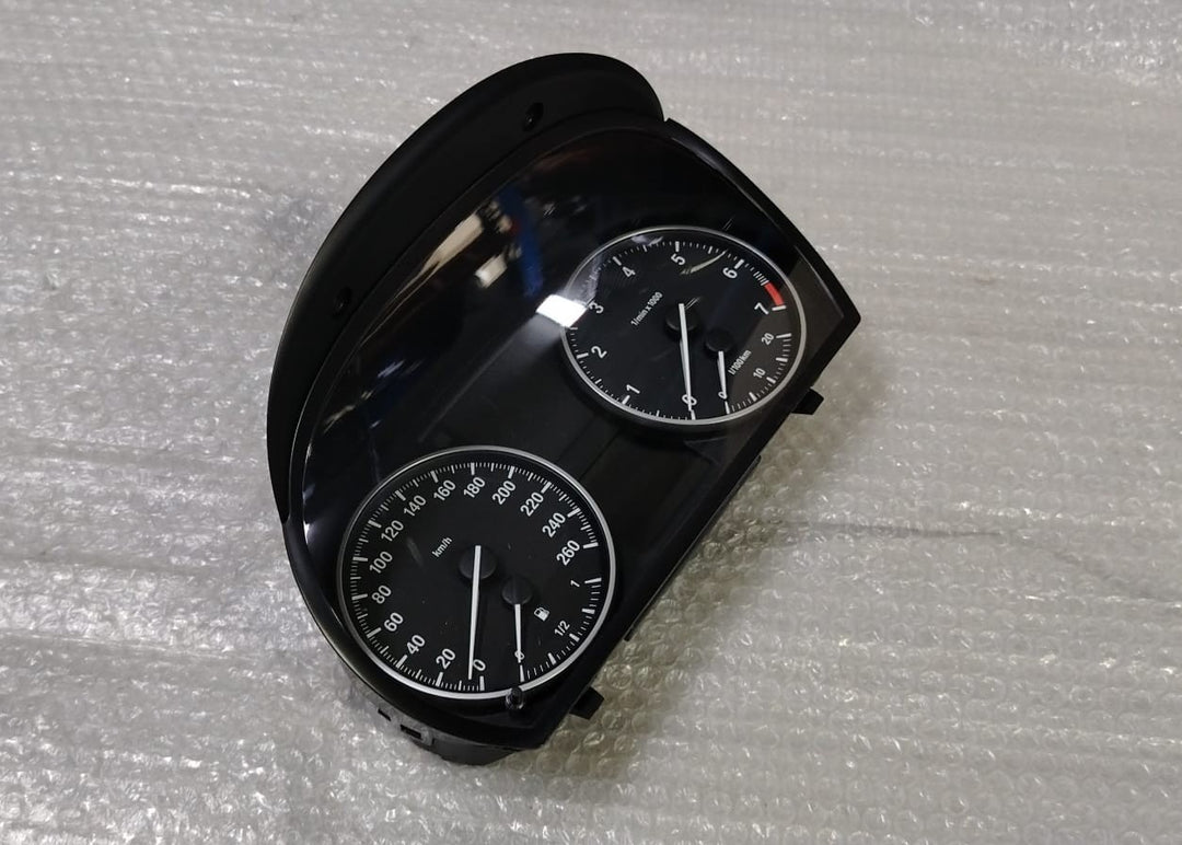 OEM BMW X1 S18i E84 Instrument Cluster Panel Speedometer Petrol 2259442 Johnson