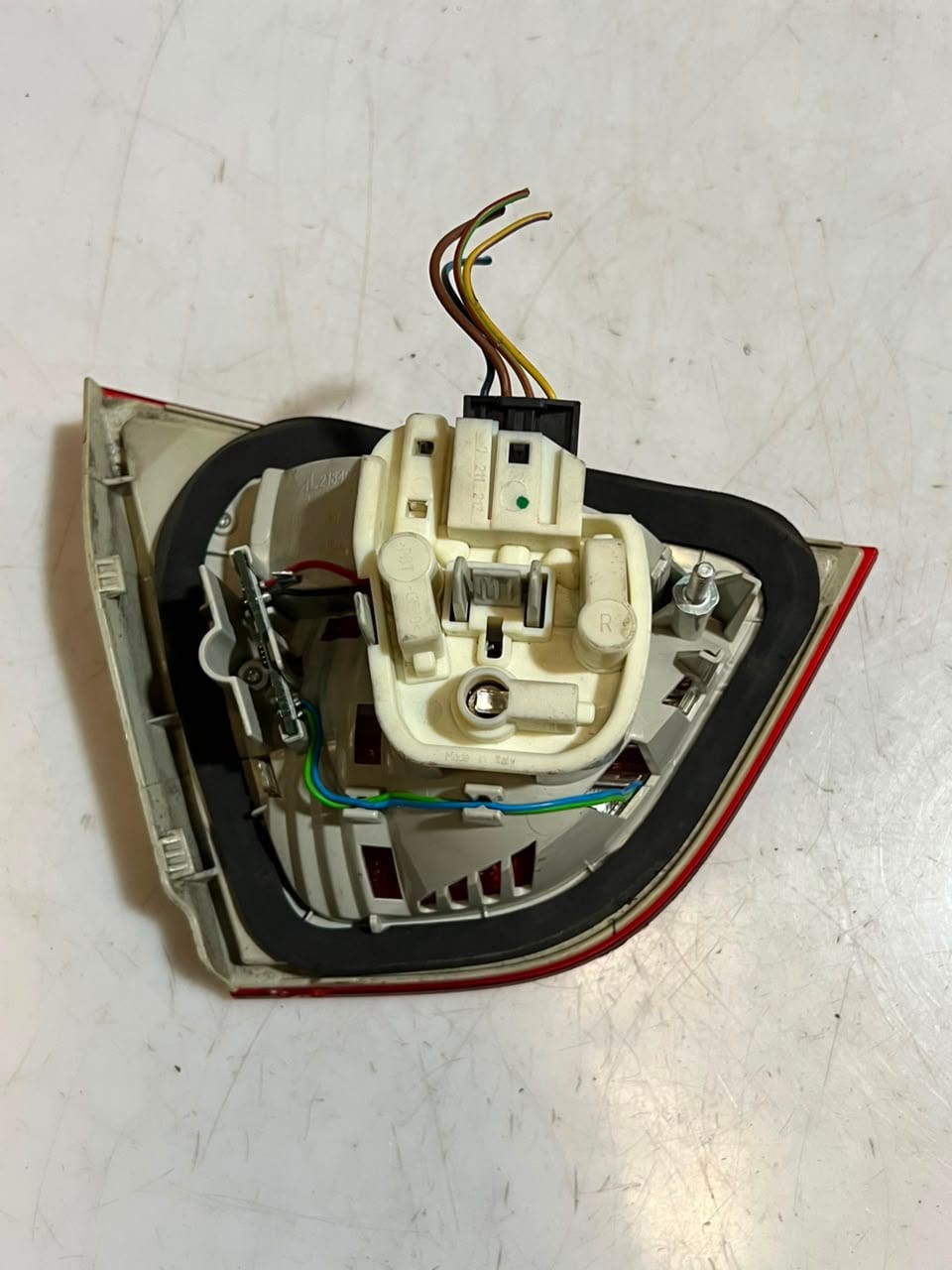 2008-2011 BMW 3 Series E90 and E91 328i REAR Tail Light SET LED 7154156 7154155