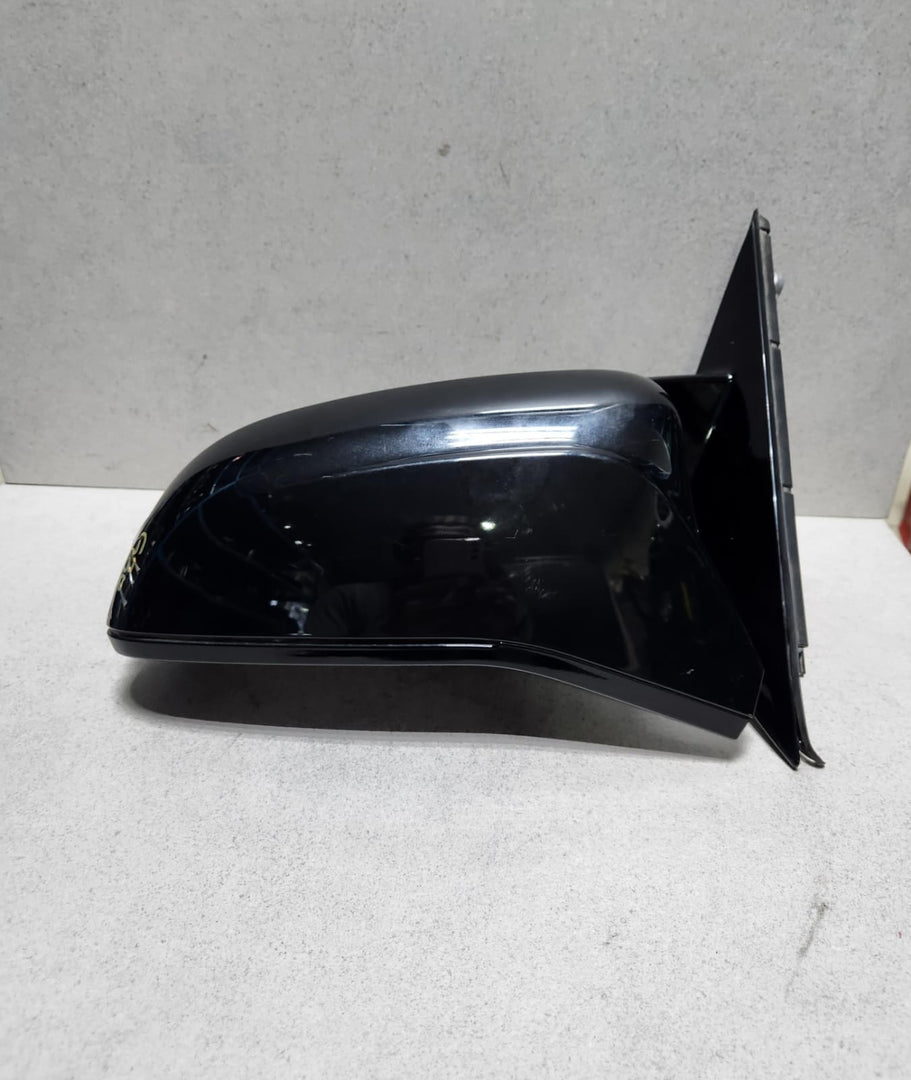 BMW Left Side Door Mirror F0184101U668B 5 Series G30 G31