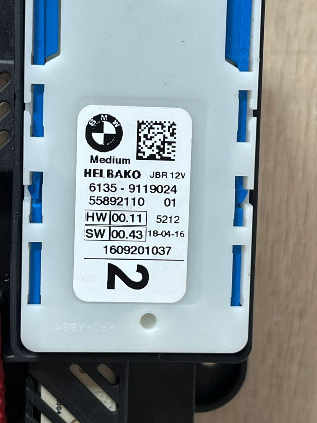 2015-2024 BMW 740i Power Distribution Box Rear 9377503 7 Series G11 G12 740i 750