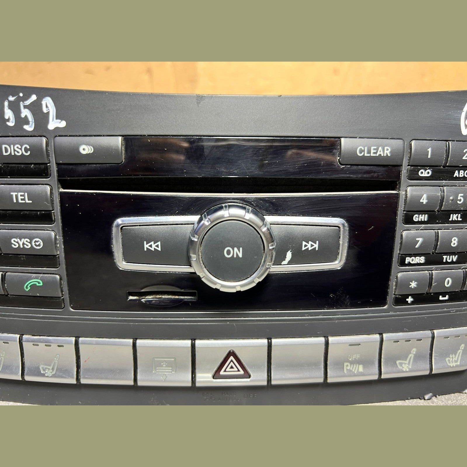 2011–2017 Mercedes-Benz W218 CLS-Class Head Unit CD Player A218 9006103 OEM