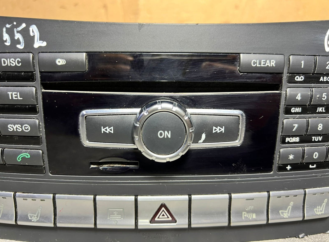 2011–2017 Mercedes-Benz W218 CLS-Class Head Unit CD Player A218 9006103 OEM