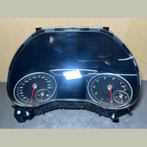 2012-2014 Mercedes-Benz W246 B-Class Instrument Cluster Speedometer A246 9006913