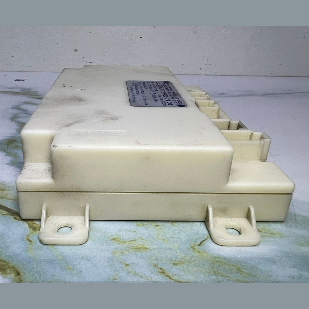 Mercedes R172 SLK350 CLS550 Keyless Go Entry Control Module A172 9007900 OEM