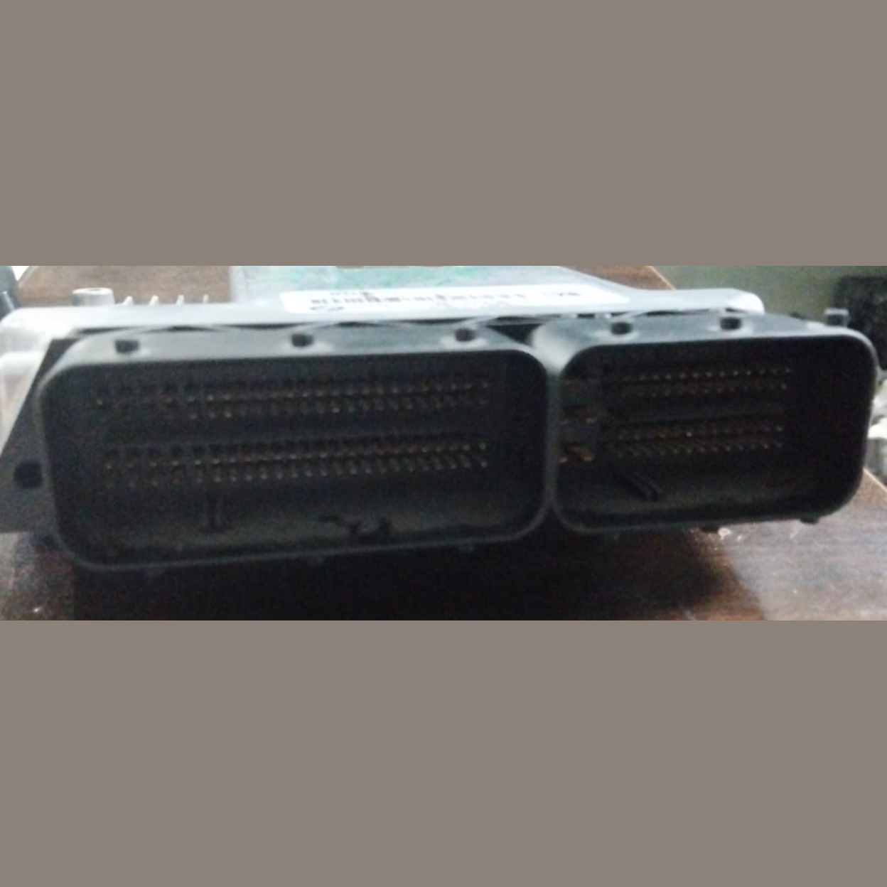 BMW X3 F25 xDrive 20 d Engine Control Unit   Diesel 135kw 2011 ECU 8513249