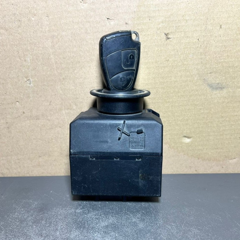 03-09 Mercedes W211 E-Class Ignition Switch Module Unit W/key A211 5452308