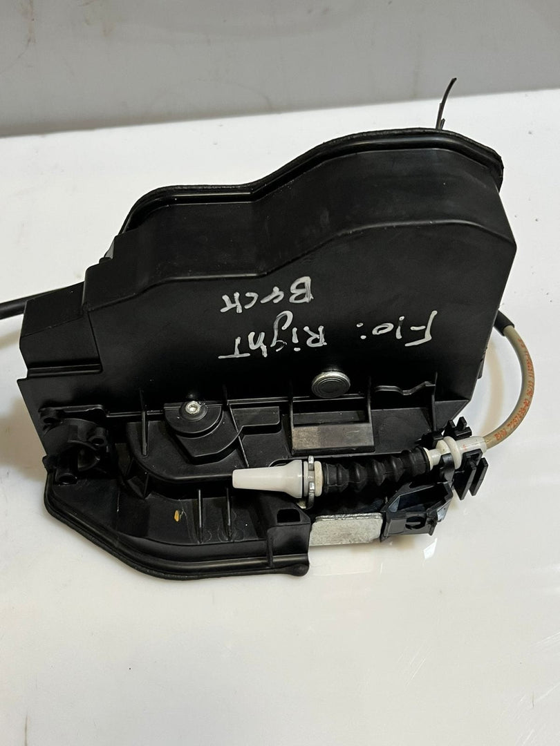 2012-2016 BMW 328i F10 X1 X3 X5 X6 Rear RIGHT Door Lock Actuator 7229460 OEM