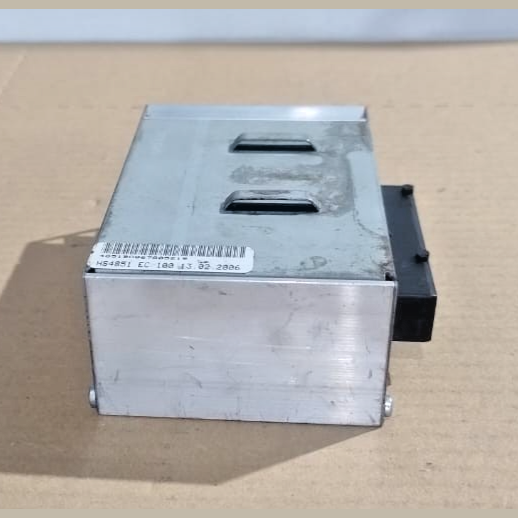 BMW 5 6 7'es E60 E61 E63 E64 E65 E66 E67 AMP AMPLIFIER RADIO STEREO HIFI 6920461